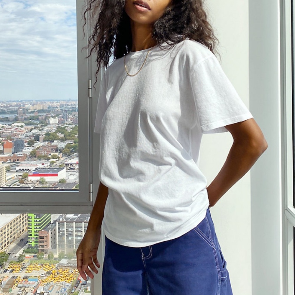 Aritzia oversized tshirt